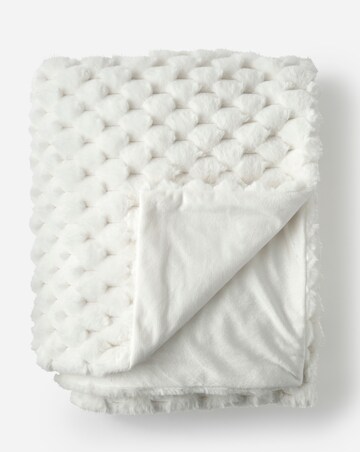 Scallop Faux Fur Throw