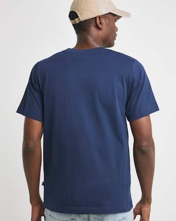 New Balance Sport Round Graphic T-Shirt