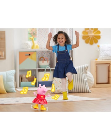 Peppa Pig Peppa's Muddy Puddles Party Doll