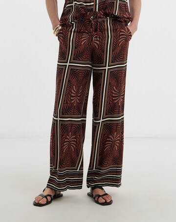 Spun Viscose Wide Leg Trouser