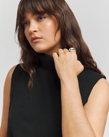 Black Cut & Sew Roll Neck Vest