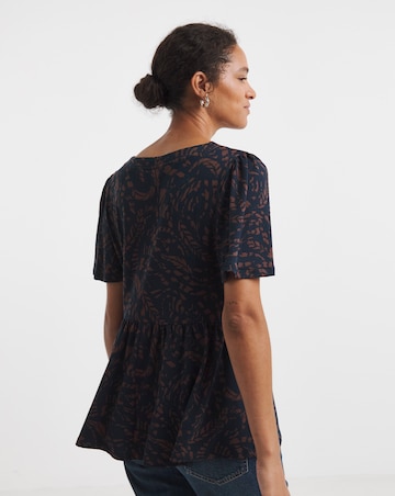 V Neck Crochet Contrast Top