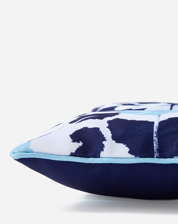 Tile Print Outdoor Benchpad with Striped Reverse