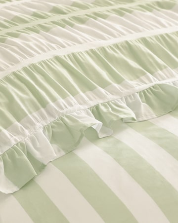 Catherine Lansfield Seersucker Frill Stripe Duvet Cover Set
