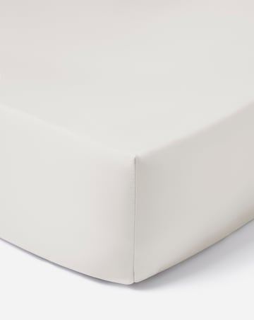 Hotel 300TC 30cm Fitted Sheet