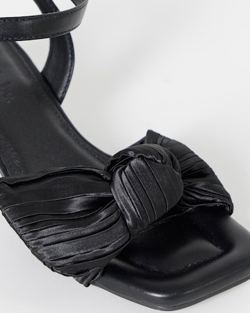 May Side Bow Low Block Heel Sandals - Extra Wide Fit (EEE)