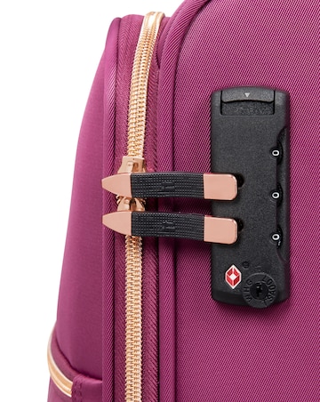 IT Luggage Bewitching Large Suitcase