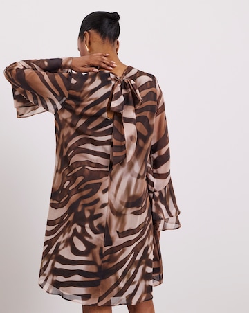 Joanna Hope Crinkle Printed Shift Dress