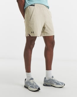 Under Armour Vanish Woven 6 Inch Shorts