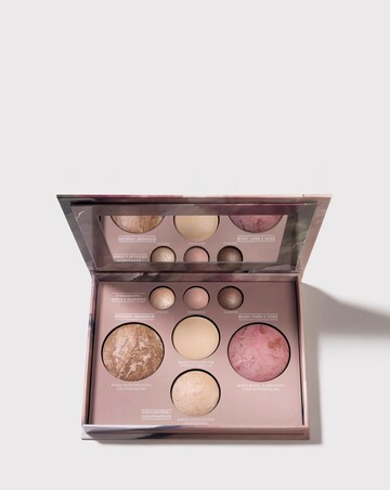 Laura Geller The Best of the Best: Baked Face Basics Palette With Brush