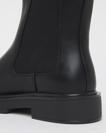 Arya Classic Chelsea Boots - Standard Fit (D)