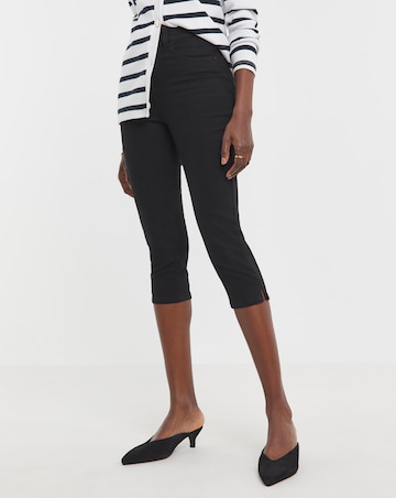 Black Denim Capri Jeans