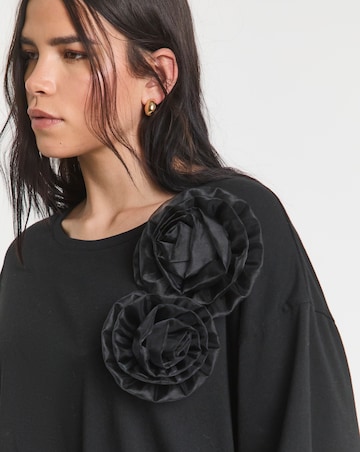 Simply Be Black Rosette T-Shirt