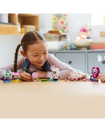 LEGO Gabby's Dollhouse Gabby's Brick-Built Cat Friends