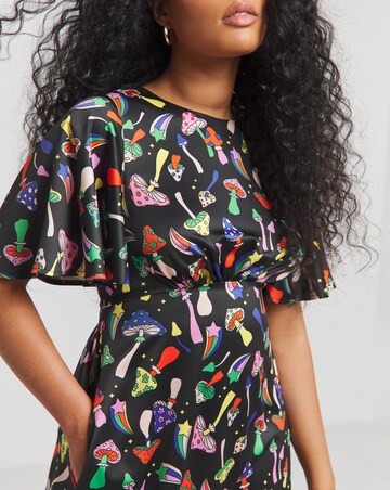 Twisted Wunder Ziggy Mushroom Maxi Dress