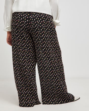 Plisse Wide Leg Trouser