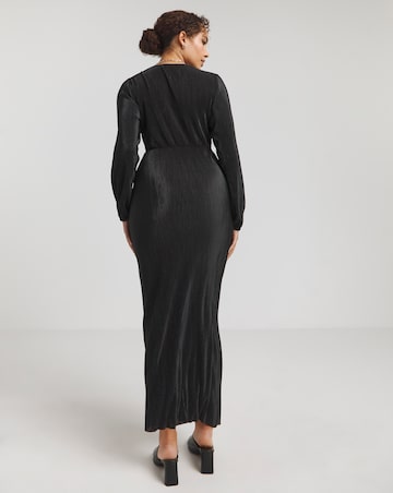 Black Plisse Twist Front Midi Dress