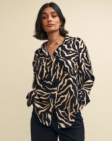 Nobody's Child Una Shirt