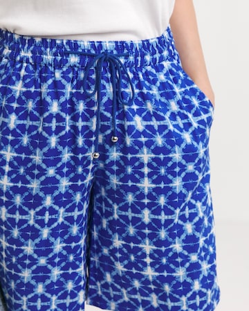 Blue Print Pull On Knee Length Shorts