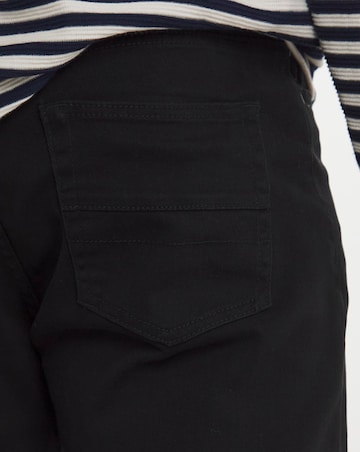 Straight Fit Stretch Gabardine Jean Black
