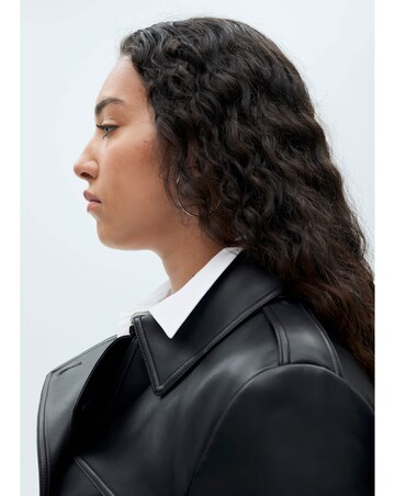 Mango Trenchcoat Polanapu