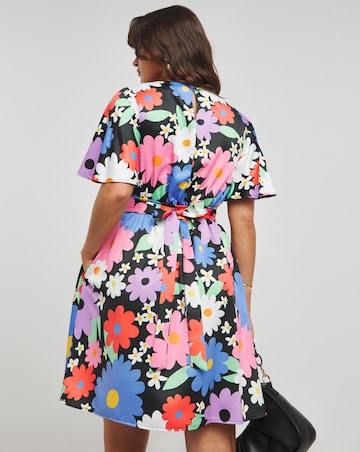 Twisted Wunder Ziggy Floral Mini Dress