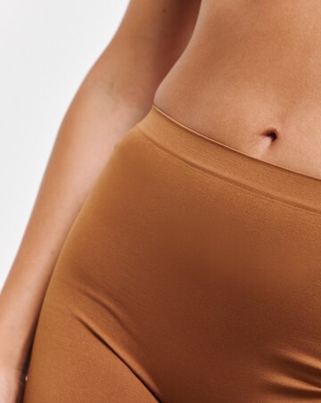 Pretty Secrets Smoothing Seamless Comfort Shorts - Nude 3
