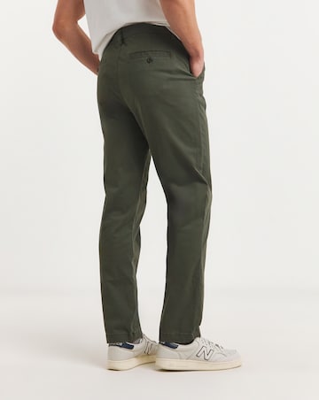 Tapered Fit Chino