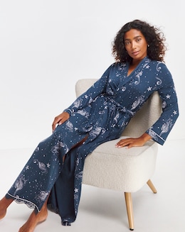 Pretty Secrets Cool Stretch Lace Dressing Gown