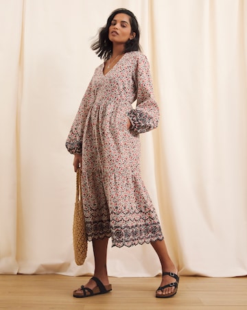 Anise Reine Broderie Hem Dress