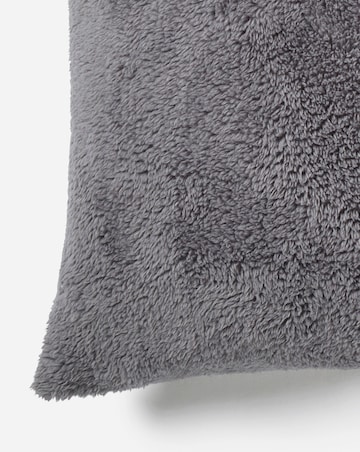 Cuddle Fleece Cushion