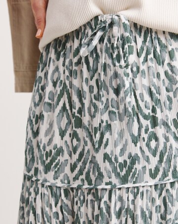 Khaki Print Crinkle Tiered Maxi Skirt