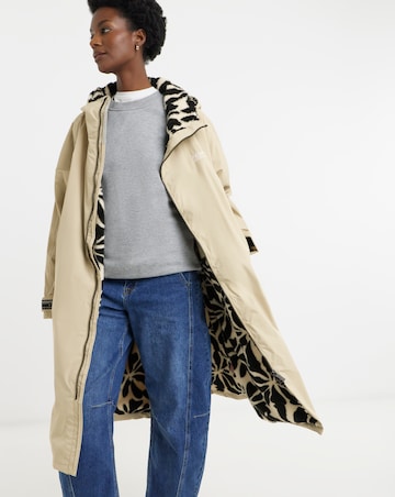 Regatta Waterproof Changing Robe