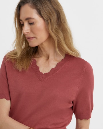 Scallop Hem Short Sleeve Jumper