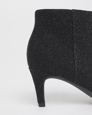 Cairns Kitten Heel Pointed Toe Ankle Boots - Wide Fit (E)