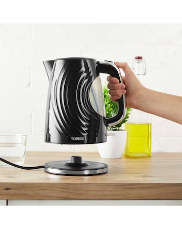 Swan Serenity Kettle, 4 Slice Toaster & Microwave Bundle - Black