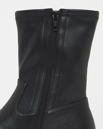 Rosalie Chunky Anle Boots - Wide Fit (E)