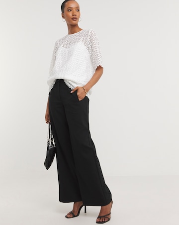 Short Sleeve Lace Top With Cami