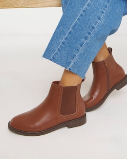 Bettina Classic Ankle Chelsea Boots - Standard Fit (D)