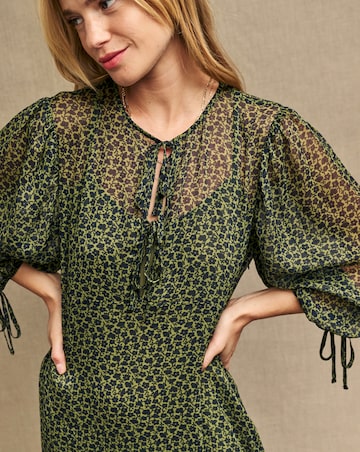 Nobody's Child Kait Floral Midi Dress