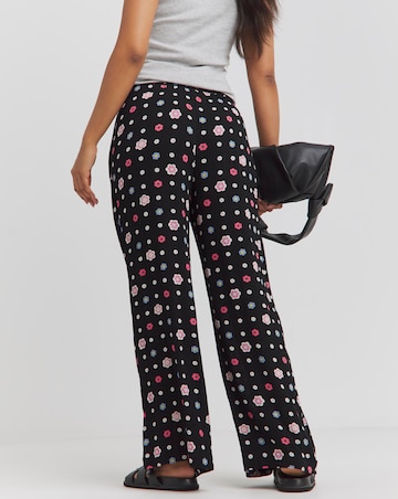 Black Daisy Crinkle Tie Waist Wide Leg Trouser