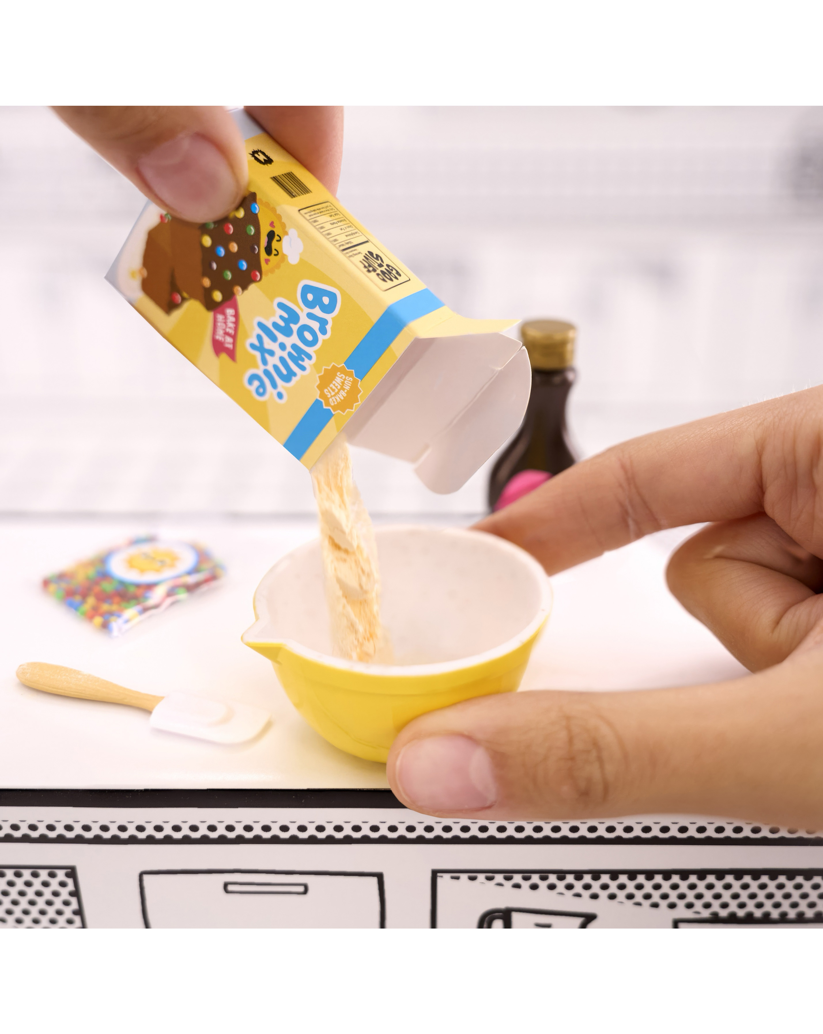 MGA's Miniverse- Make It Mini Foods: Diner From Scratch