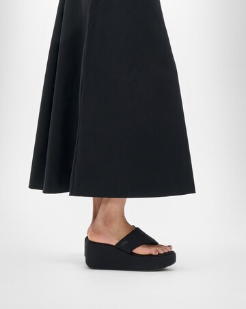 FitFlop Black Platforms Wedge Toe-Post Sandals - Standard Fit (D)