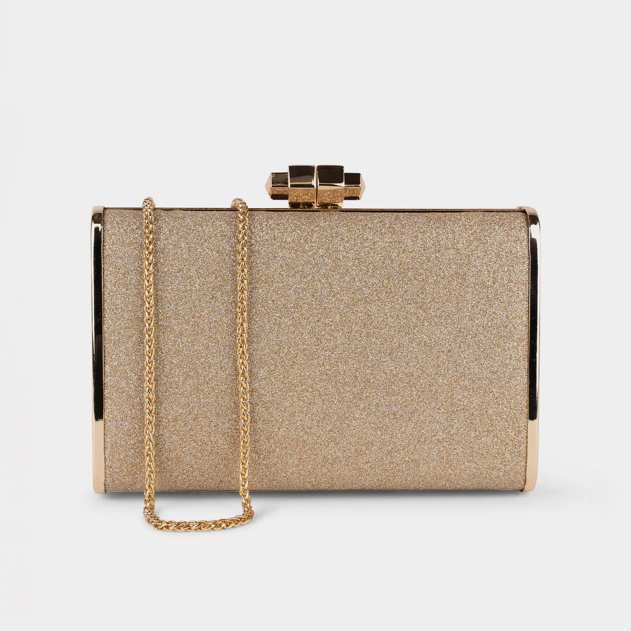 Clutch bag in nude colour