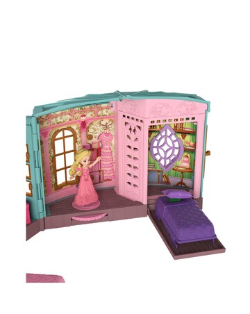 Wicked So Popular Dorm Small Doll Playset with 3 Play Spaces & 10 Total Pieces