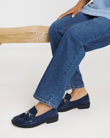 Drama Brogue Tassel Loafer - Wide Fit (E)