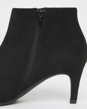 Cairns Kitten Heel Pointed Toe Ankle Boot - Extra Wide Fit (EEE)