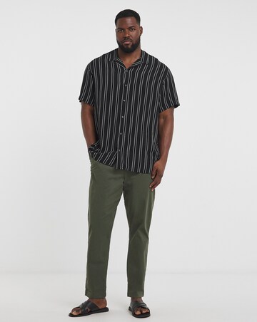 Jack & Jones Jeff Stripe Resort Shirt - Black