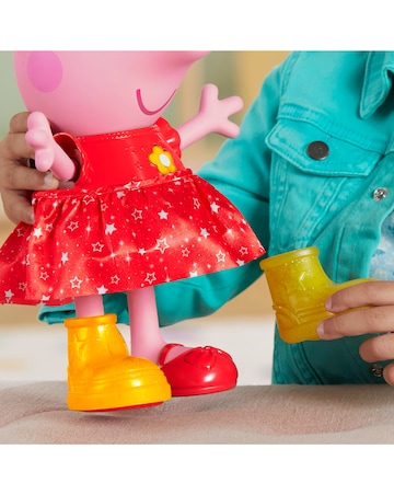 Peppa Pig Peppa's Muddy Puddles Party Doll