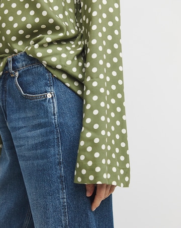 Crew Neck Flute Sleeve Top - Green Spot